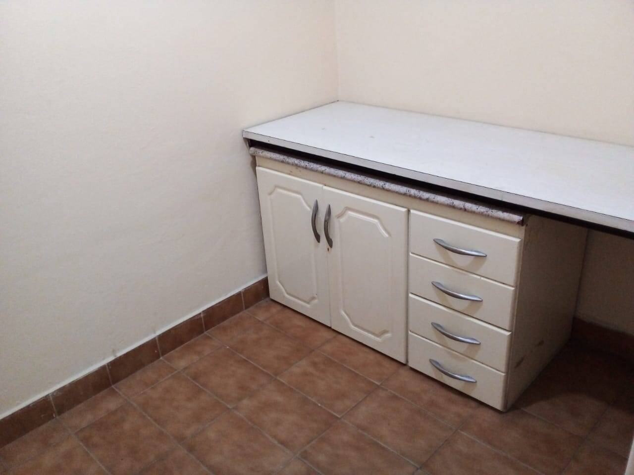 Apartamento para alugar com 3 quartos, 120m² - Foto 14