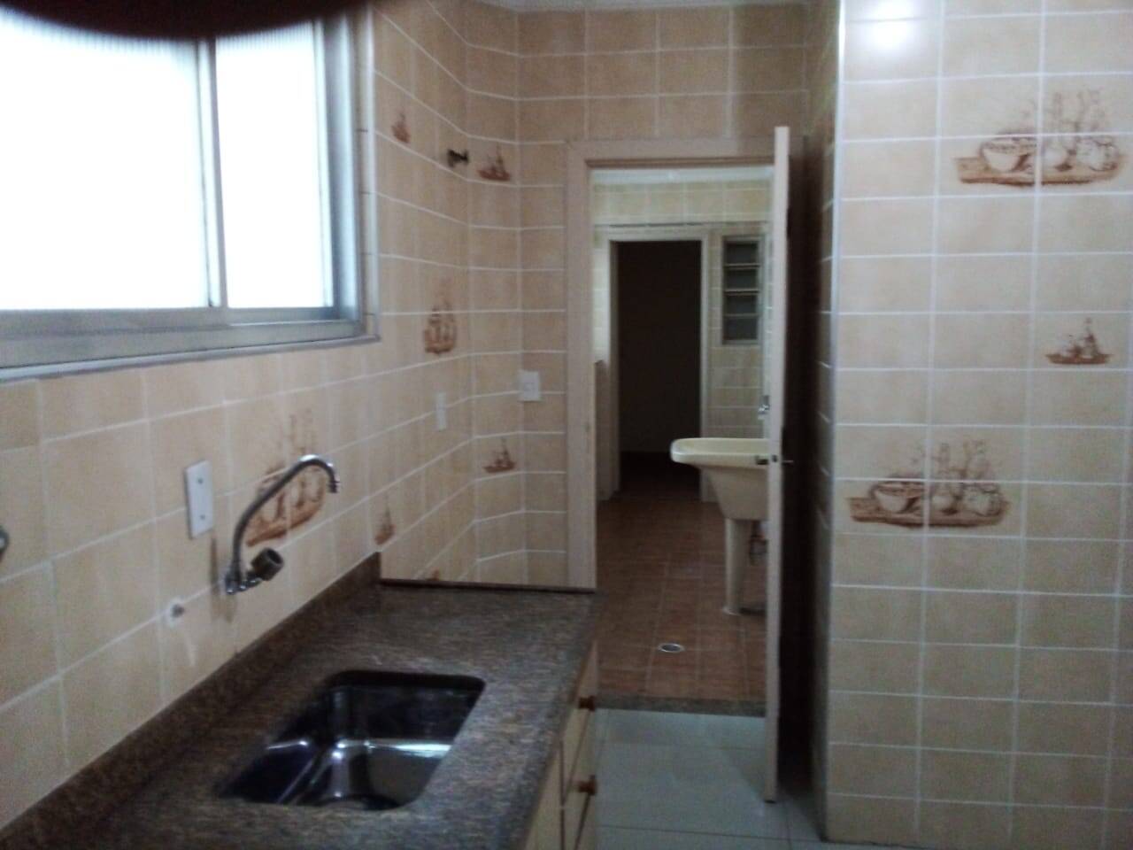 Apartamento para alugar com 3 quartos, 120m² - Foto 17