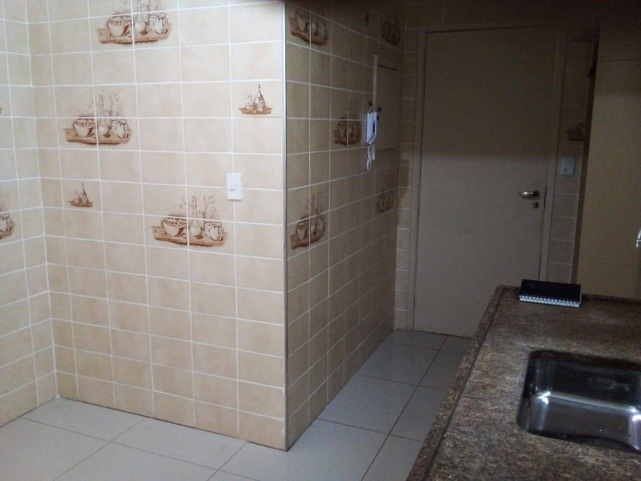 Apartamento para alugar com 3 quartos, 120m² - Foto 19