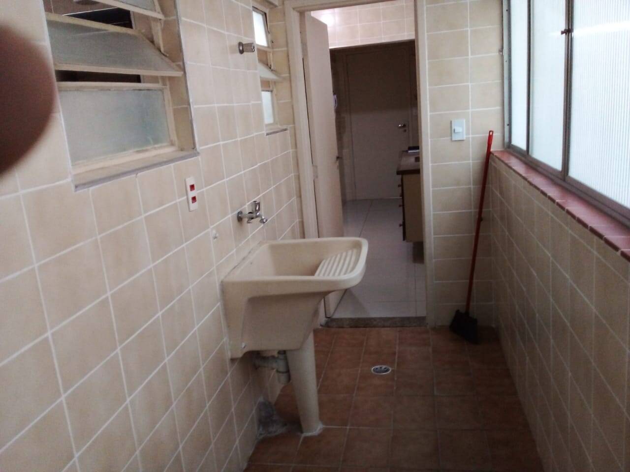 Apartamento para alugar com 3 quartos, 120m² - Foto 20