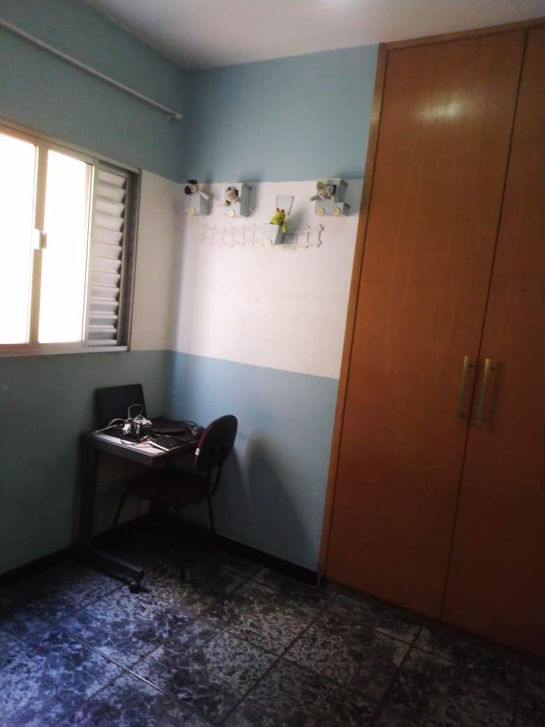 Sobrado à venda com 3 quartos, 280m² - Foto 44