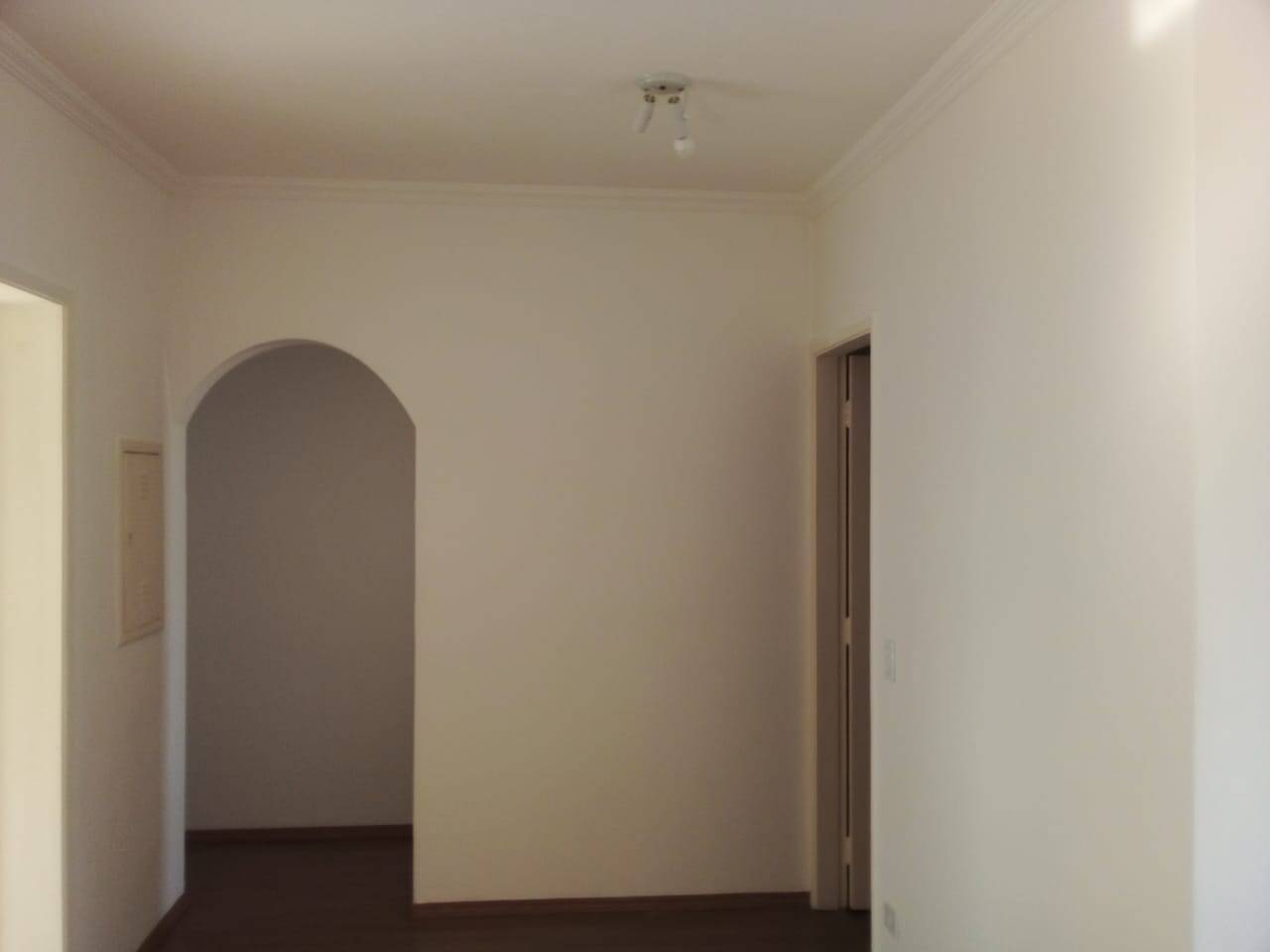 Apartamento à venda com 2 quartos, 65m² - Foto 8