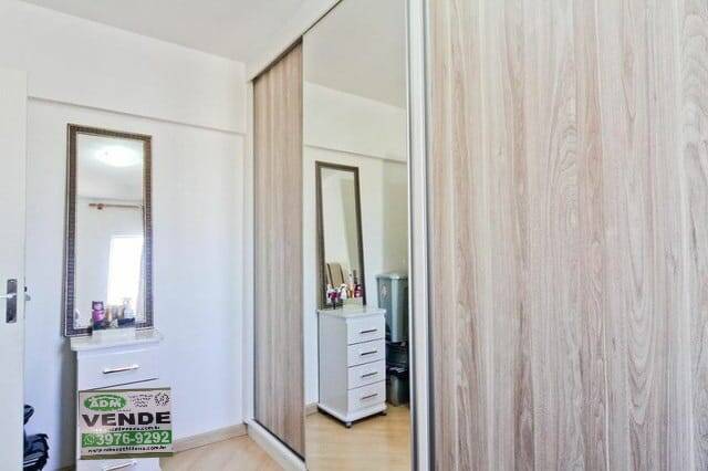 Apartamento à venda com 2 quartos, 55m² - Foto 4