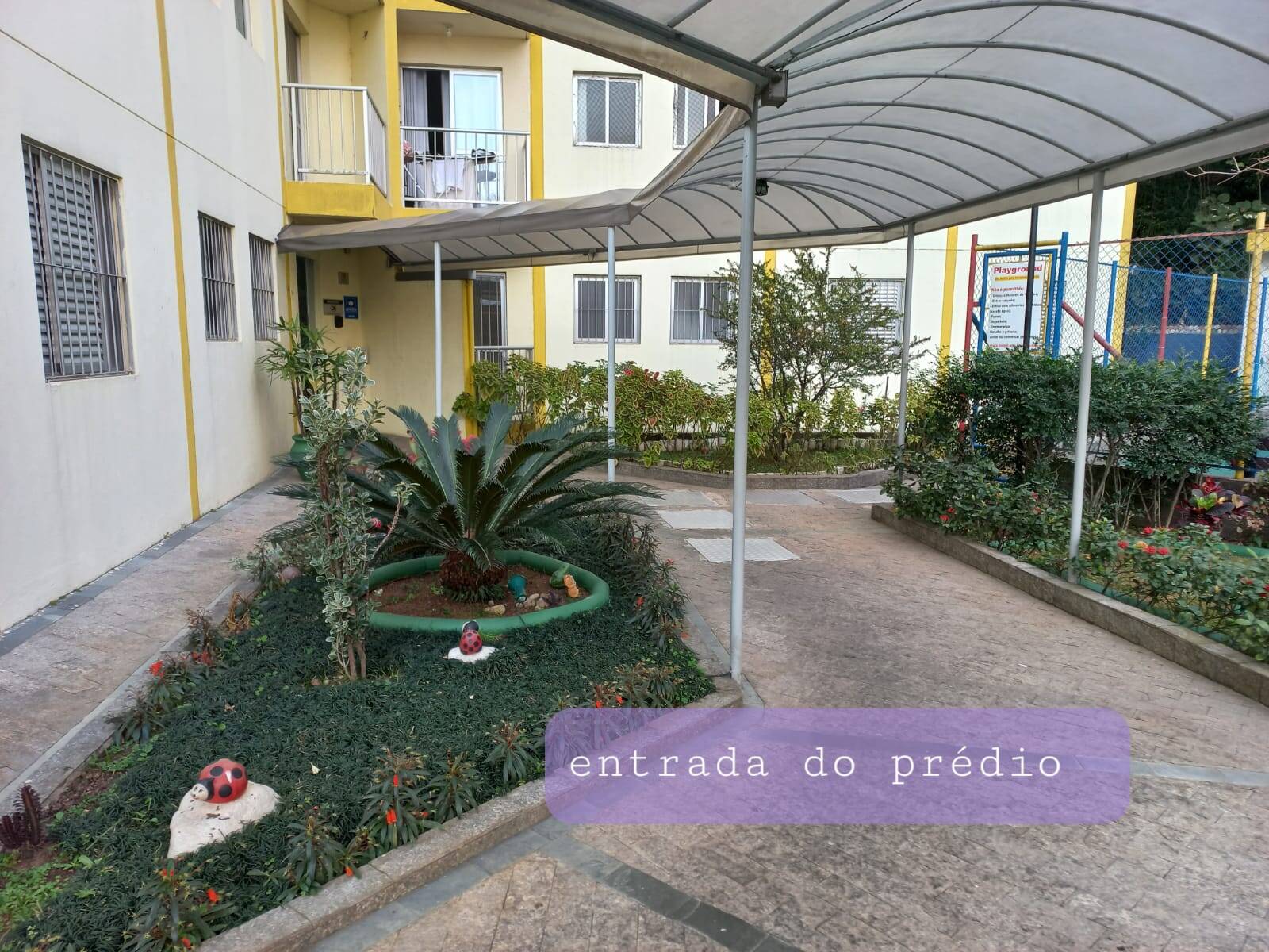 Apartamento à venda com 2 quartos, 63m² - Foto 1