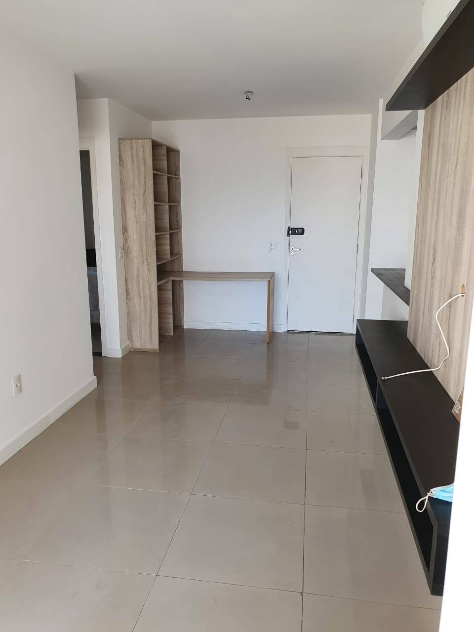 Apartamento à venda com 2 quartos, 70m² - Foto 9