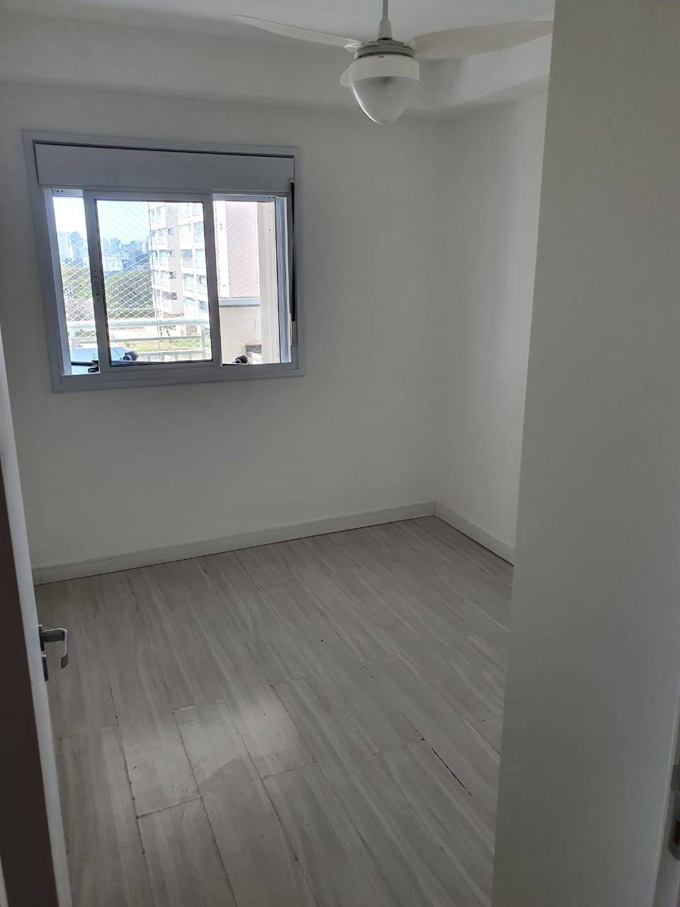 Apartamento à venda com 2 quartos, 70m² - Foto 14