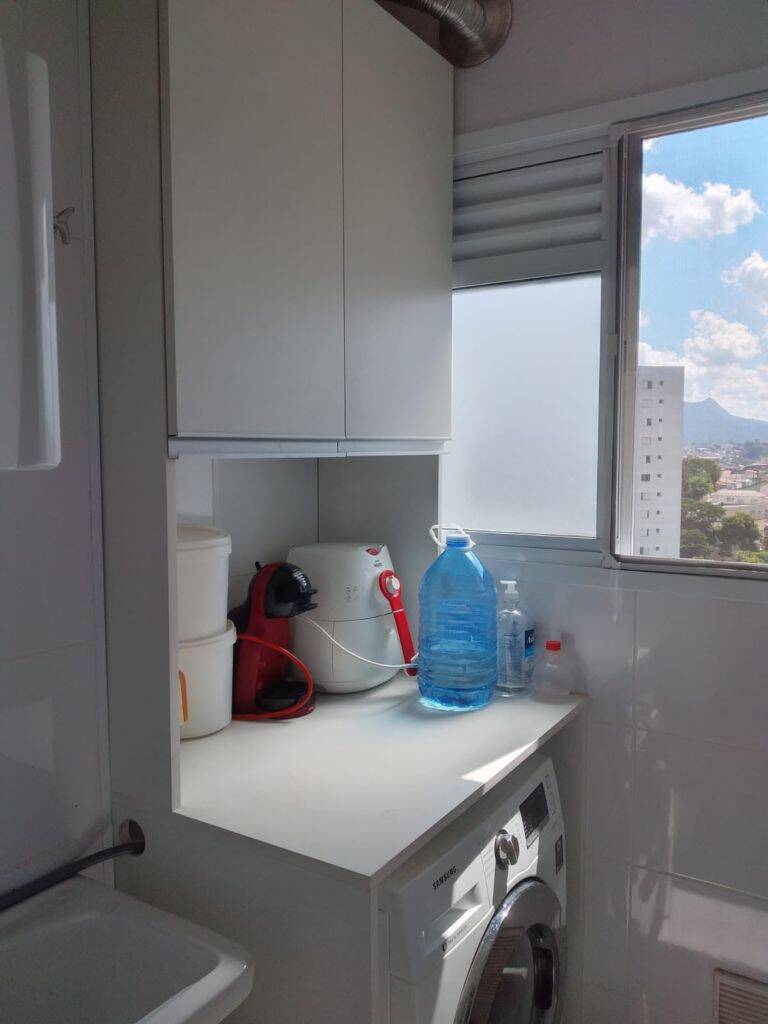 Apartamento à venda com 2 quartos, 65m² - Foto 1