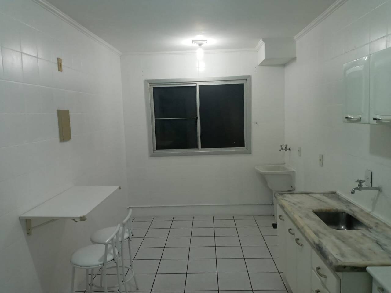 Apartamento à venda com 1 quarto, 62m² - Foto 14