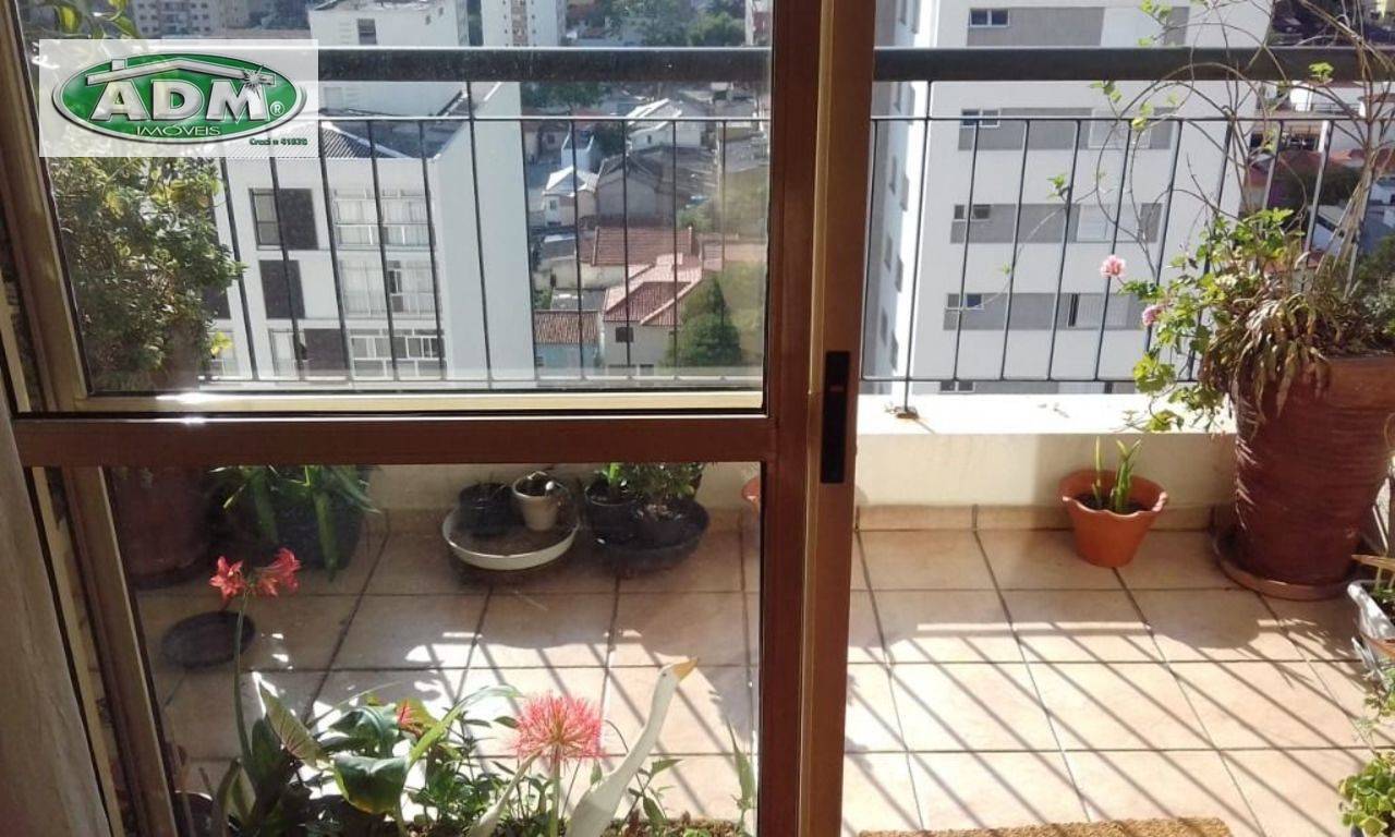 Apartamento à venda com 3 quartos, 85m² - Foto 2