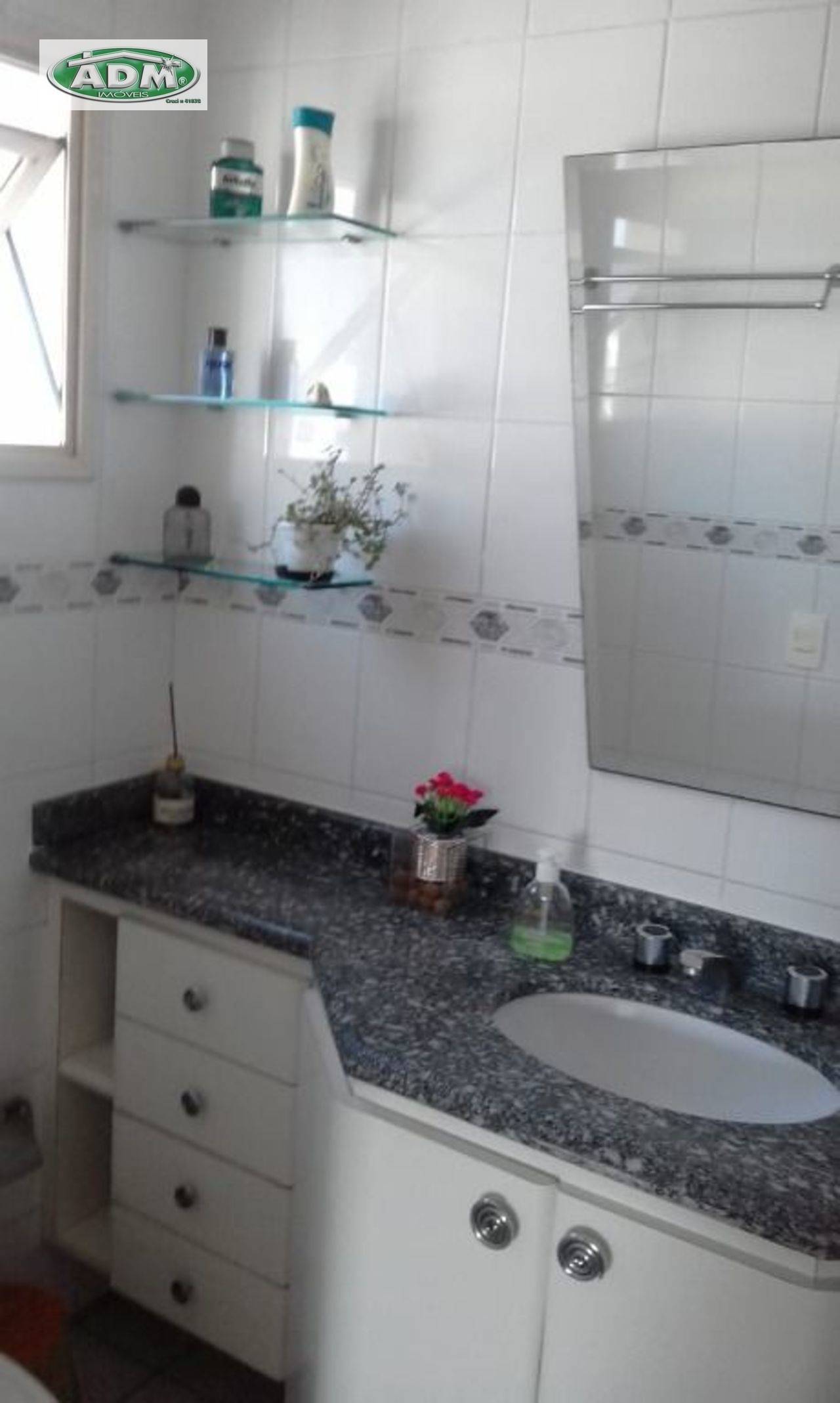 Apartamento à venda com 3 quartos, 85m² - Foto 19