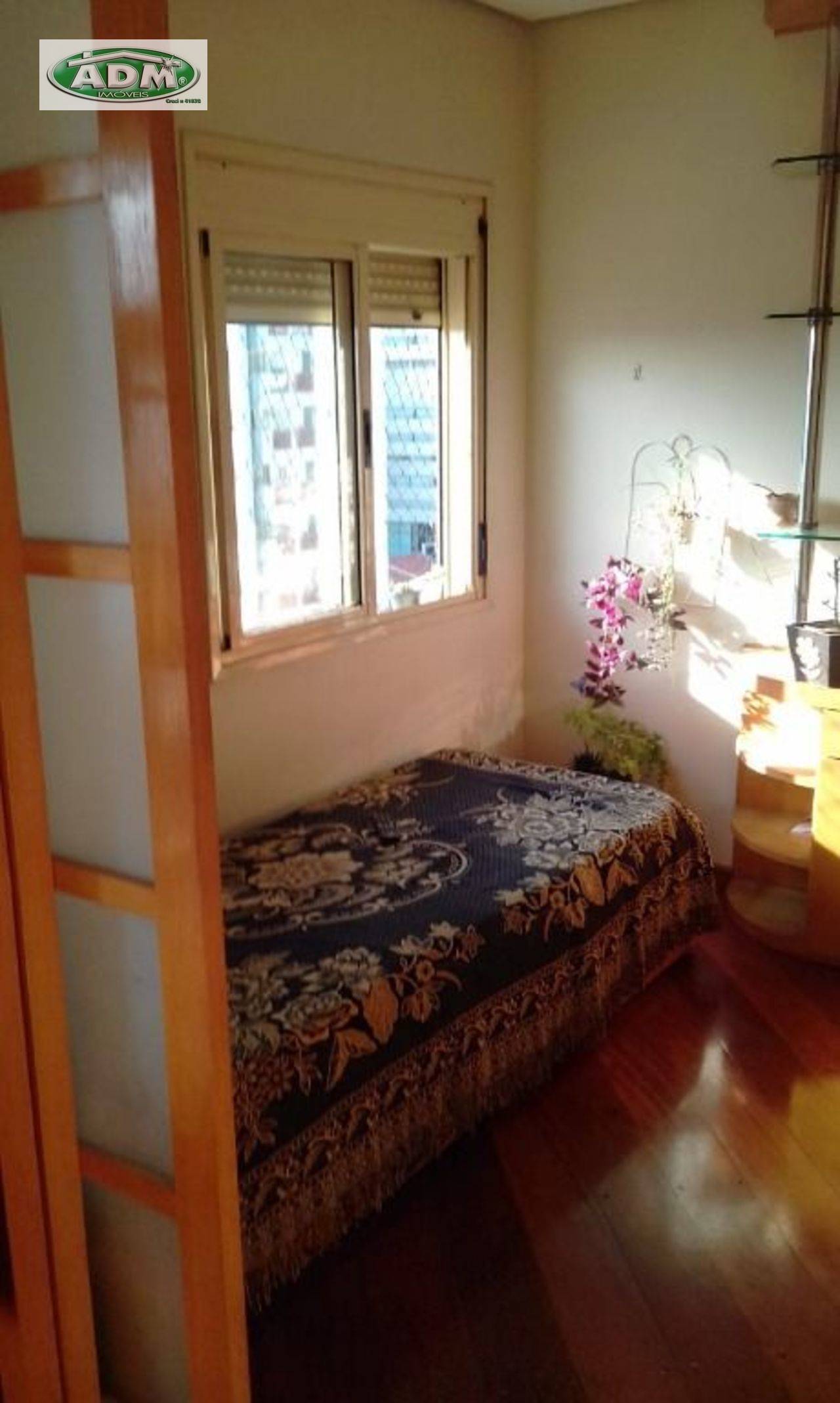 Apartamento à venda com 3 quartos, 85m² - Foto 20