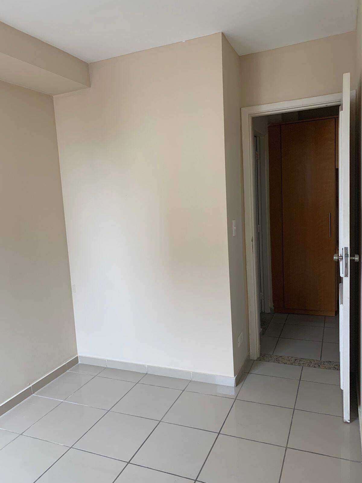 Apartamento à venda com 2 quartos, 60m² - Foto 31