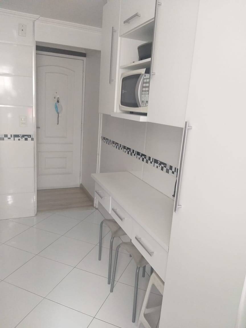 Apartamento à venda com 2 quartos, 49m² - Foto 2