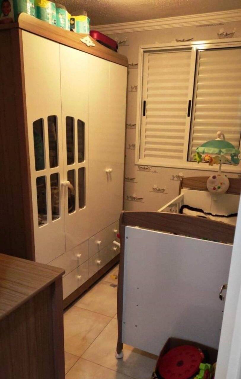 Apartamento à venda com 3 quartos, 65m² - Foto 17