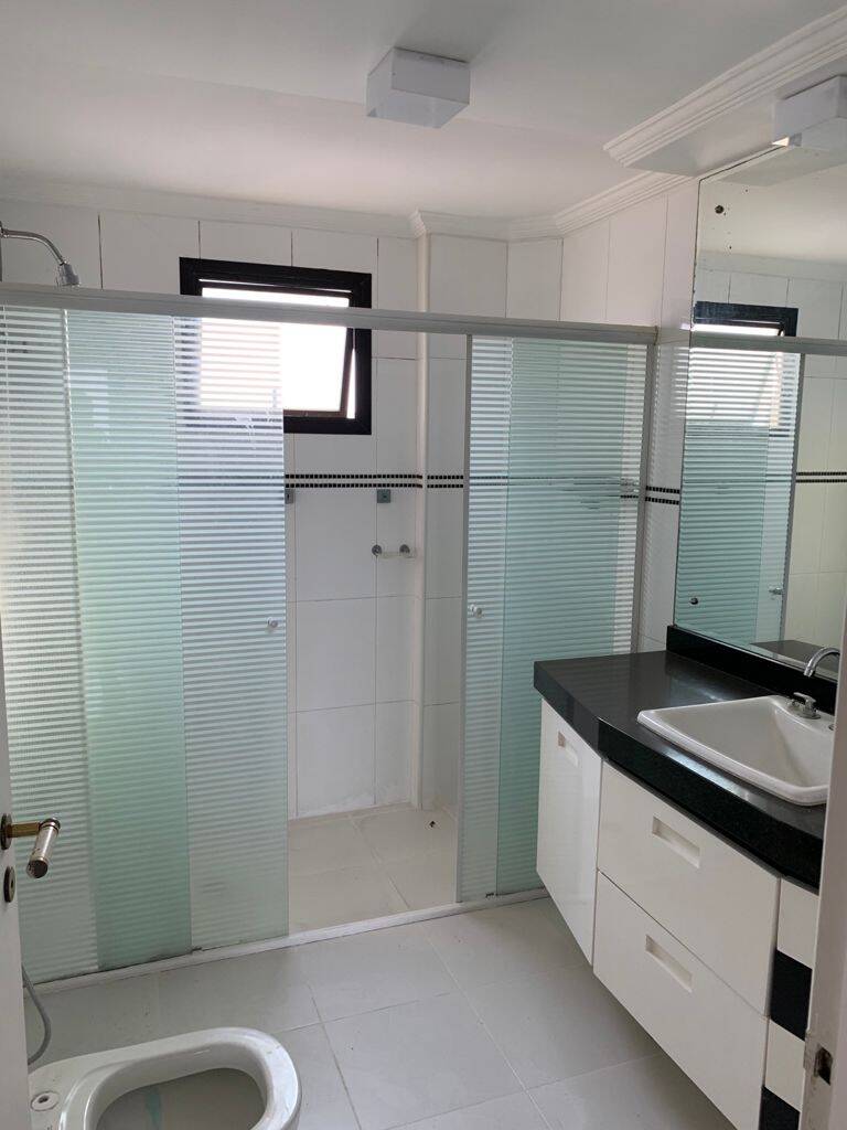 Apartamento para alugar com 3 quartos, 160m² - Foto 38