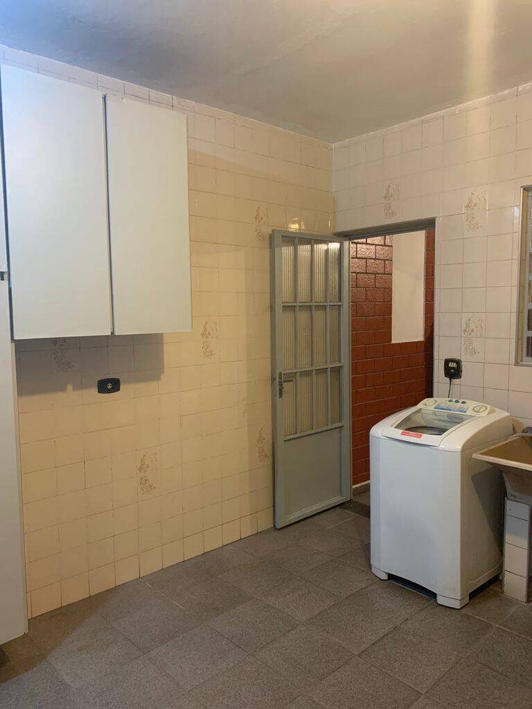 Casa à venda com 2 quartos, 170m² - Foto 17