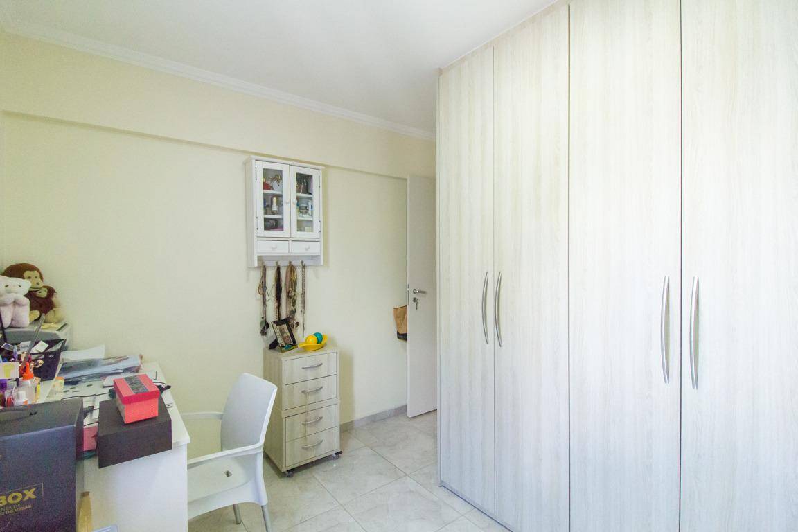 Apartamento à venda com 3 quartos, 82m² - Foto 21