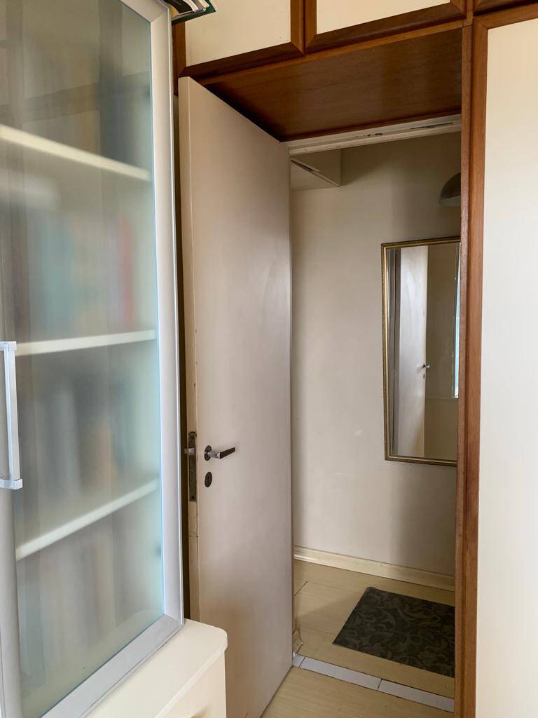 Apartamento à venda com 2 quartos, 57m² - Foto 27