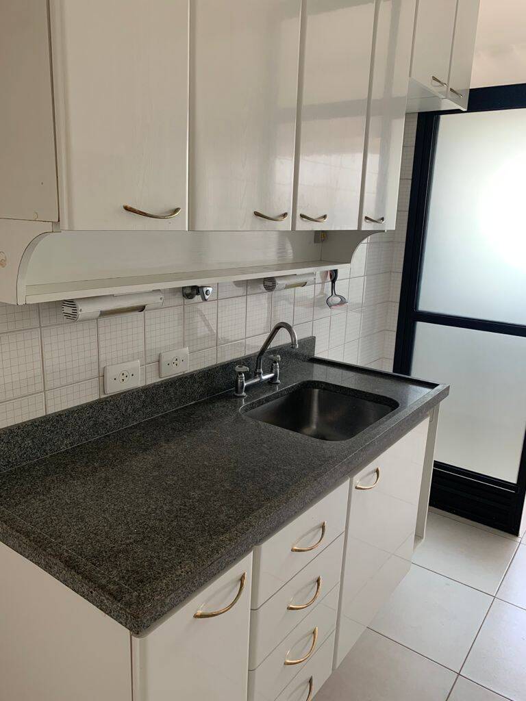 Apartamento para alugar com 2 quartos, 60m² - Foto 6