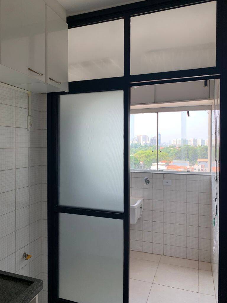 Apartamento para alugar com 2 quartos, 60m² - Foto 8