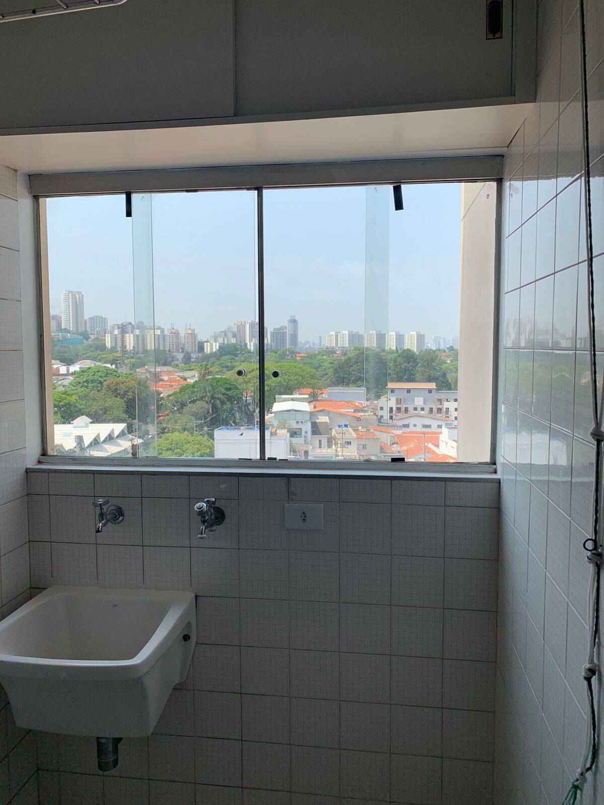 Apartamento para alugar com 2 quartos, 60m² - Foto 37