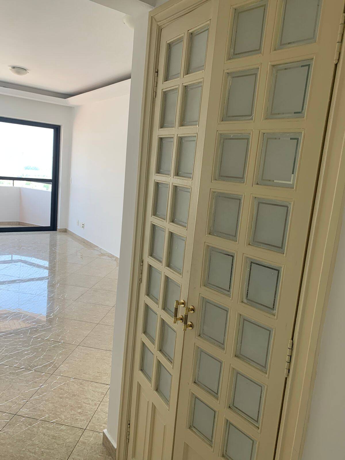 Apartamento para alugar com 2 quartos, 60m² - Foto 37