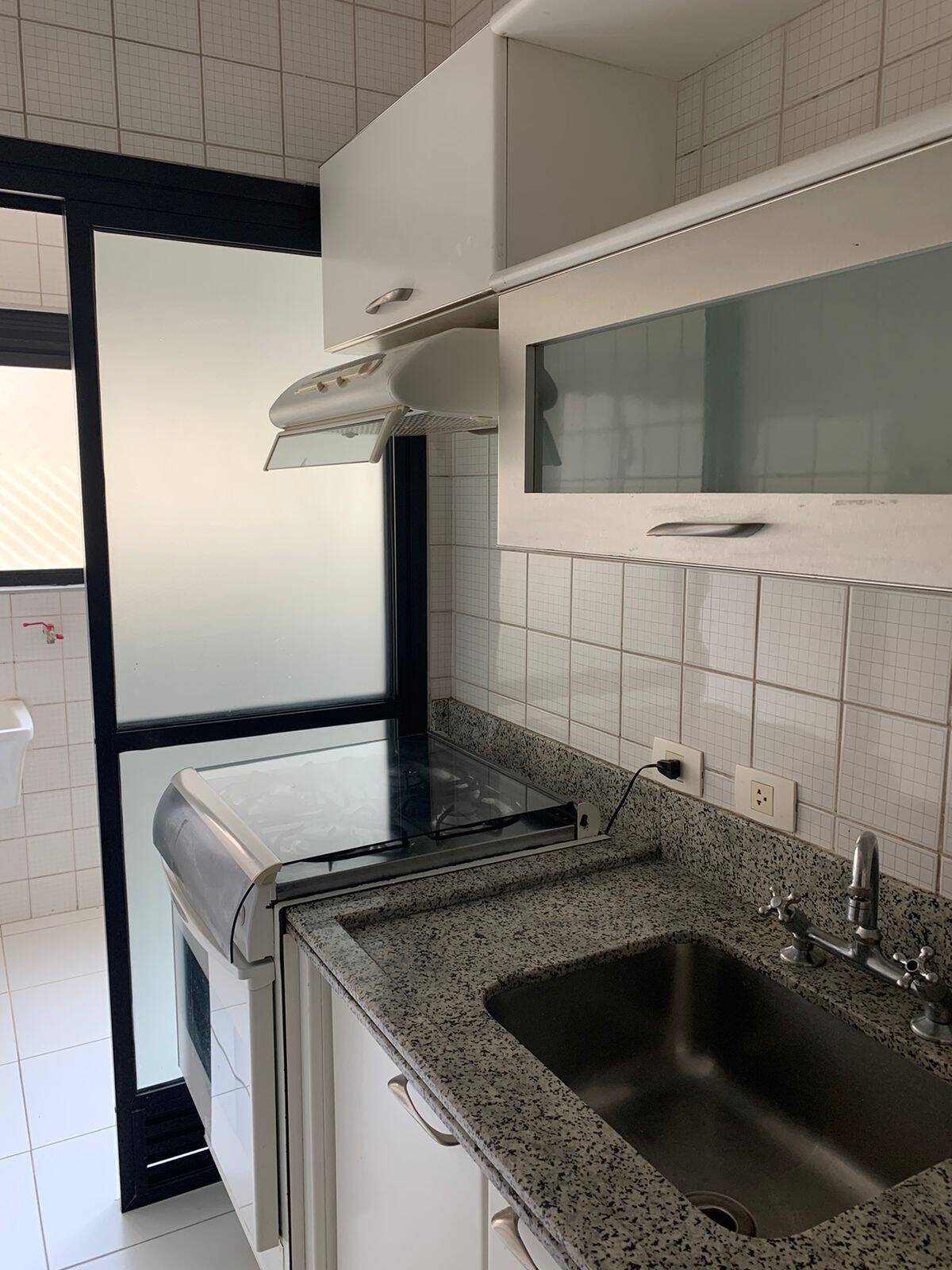 Apartamento para alugar com 2 quartos, 60m² - Foto 41