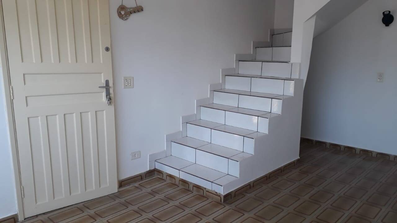 Sobrado para alugar com 2 quartos, 120m² - Foto 7