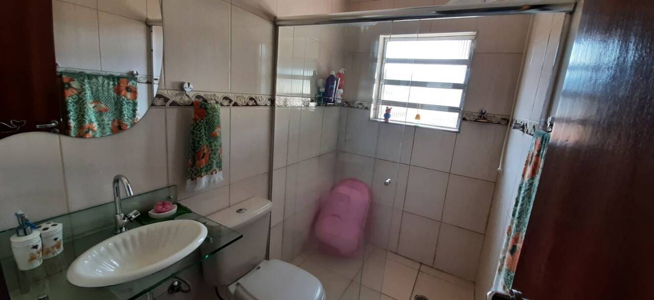 Casa à venda com 4 quartos, 250m² - Foto 29