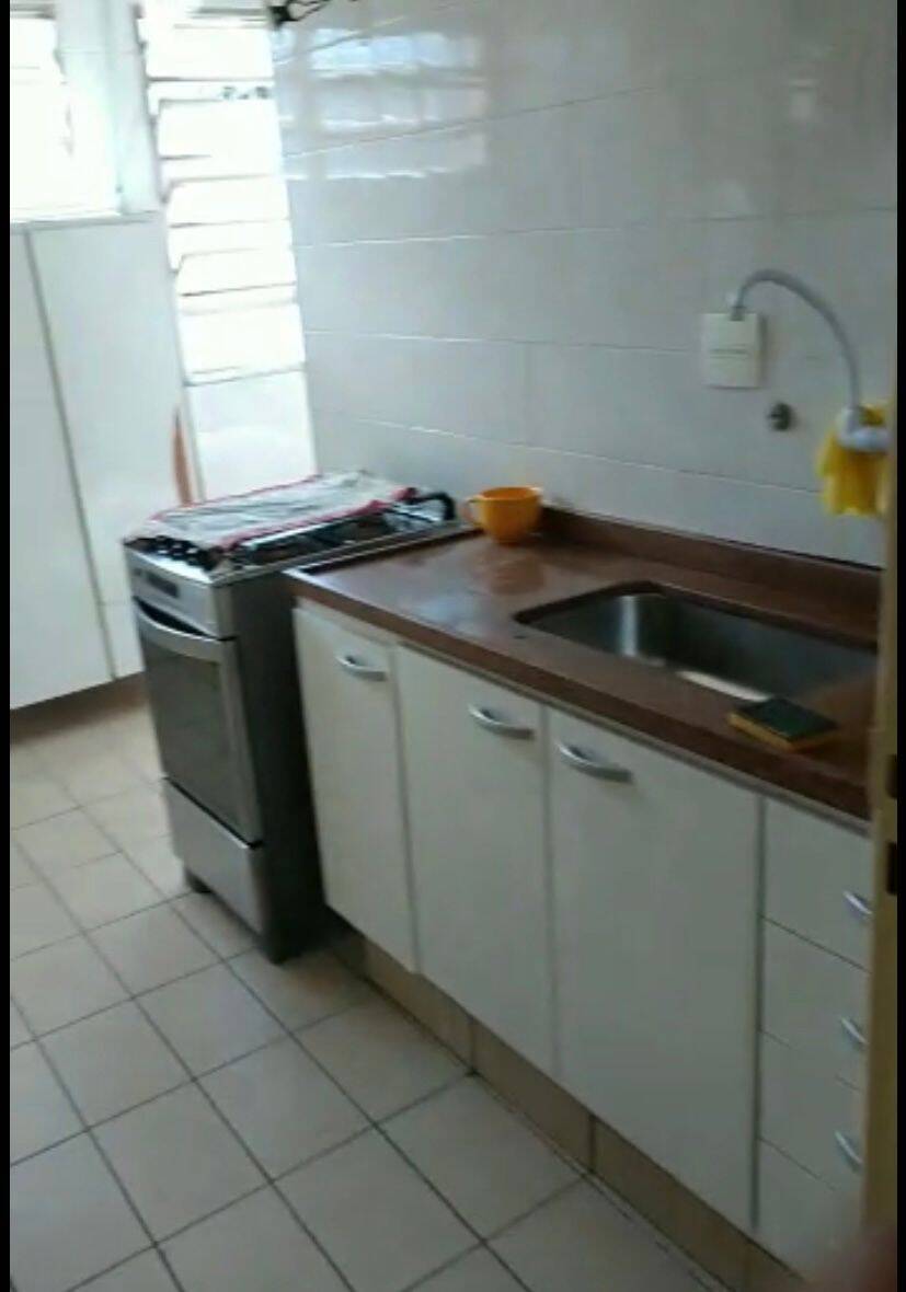 Apartamento à venda com 2 quartos, 80m² - Foto 13