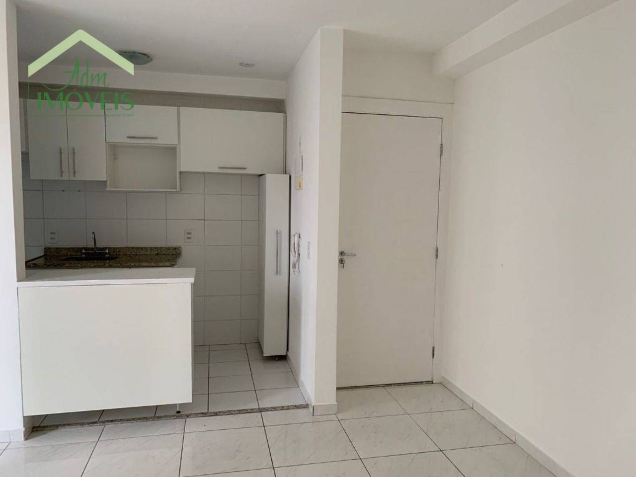 Apartamento para alugar com 2 quartos, 63m² - Foto 3