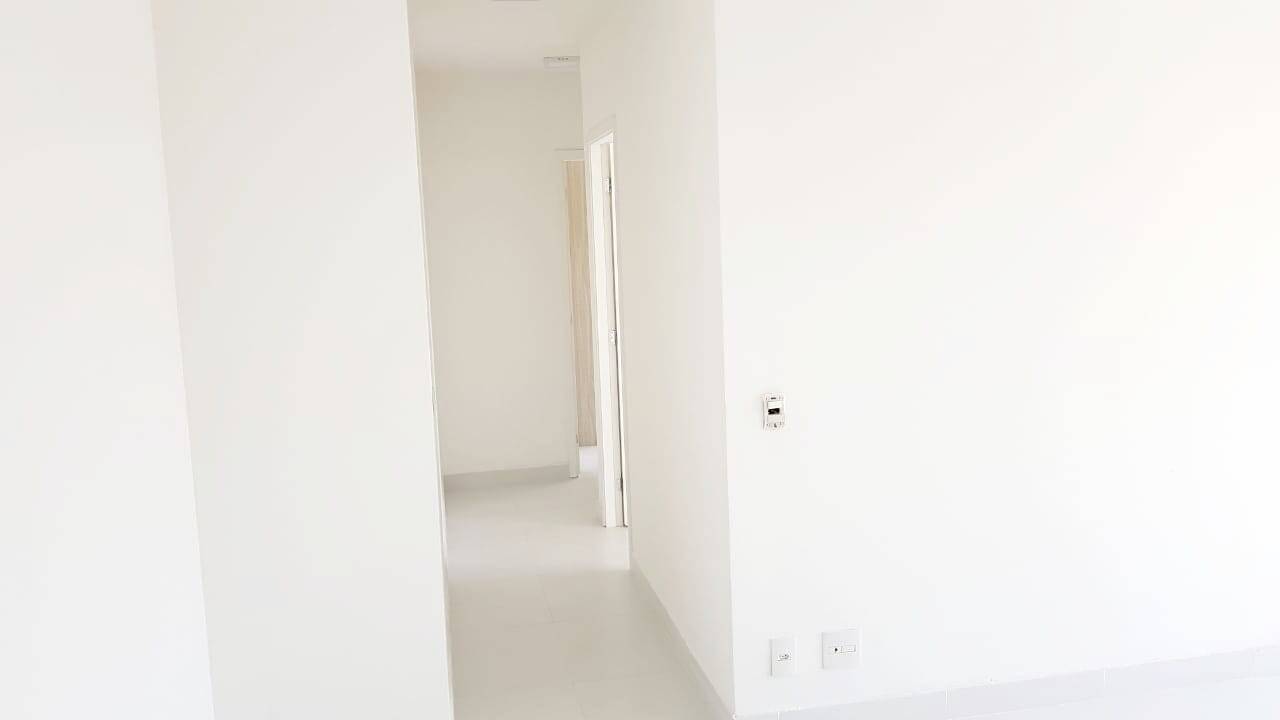 Apartamento à venda com 2 quartos, 56m² - Foto 11