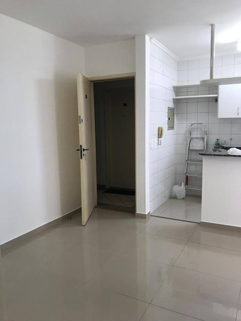 Apartamento para alugar com 1 quarto, 36m² - Foto 5