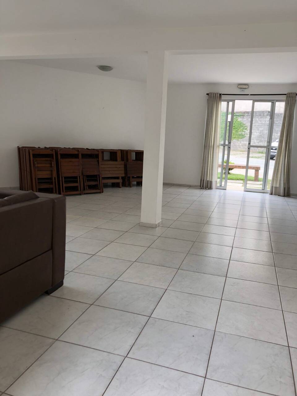 Apartamento para alugar com 1 quarto, 50m² - Foto 12