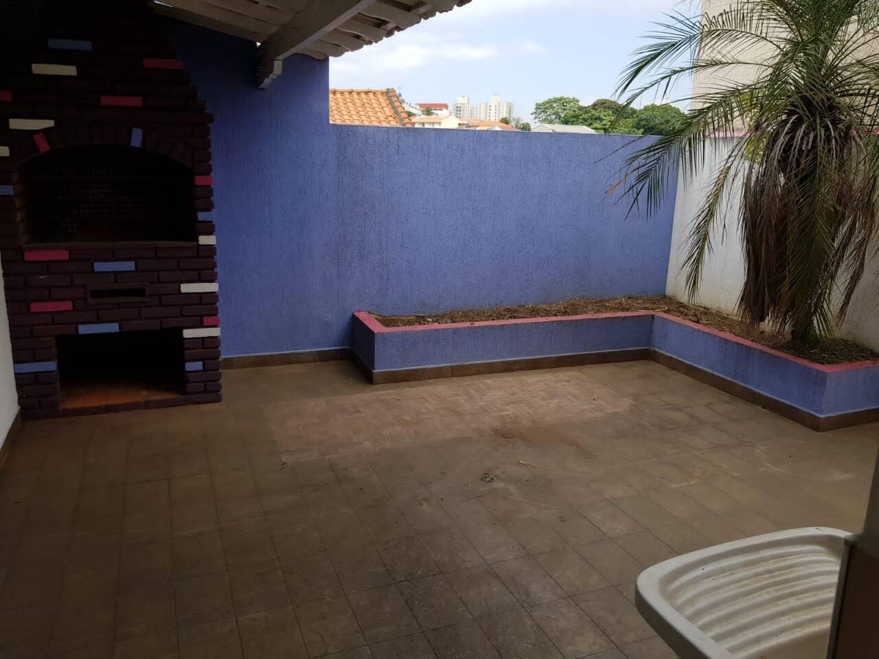 Casa para alugar com 3 quartos, 200m² - Foto 5