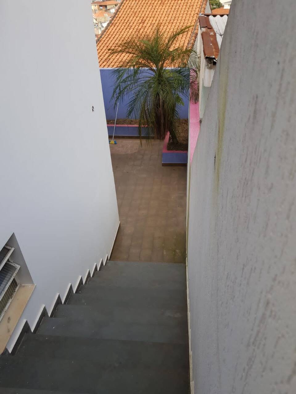 Casa para alugar com 3 quartos, 200m² - Foto 15