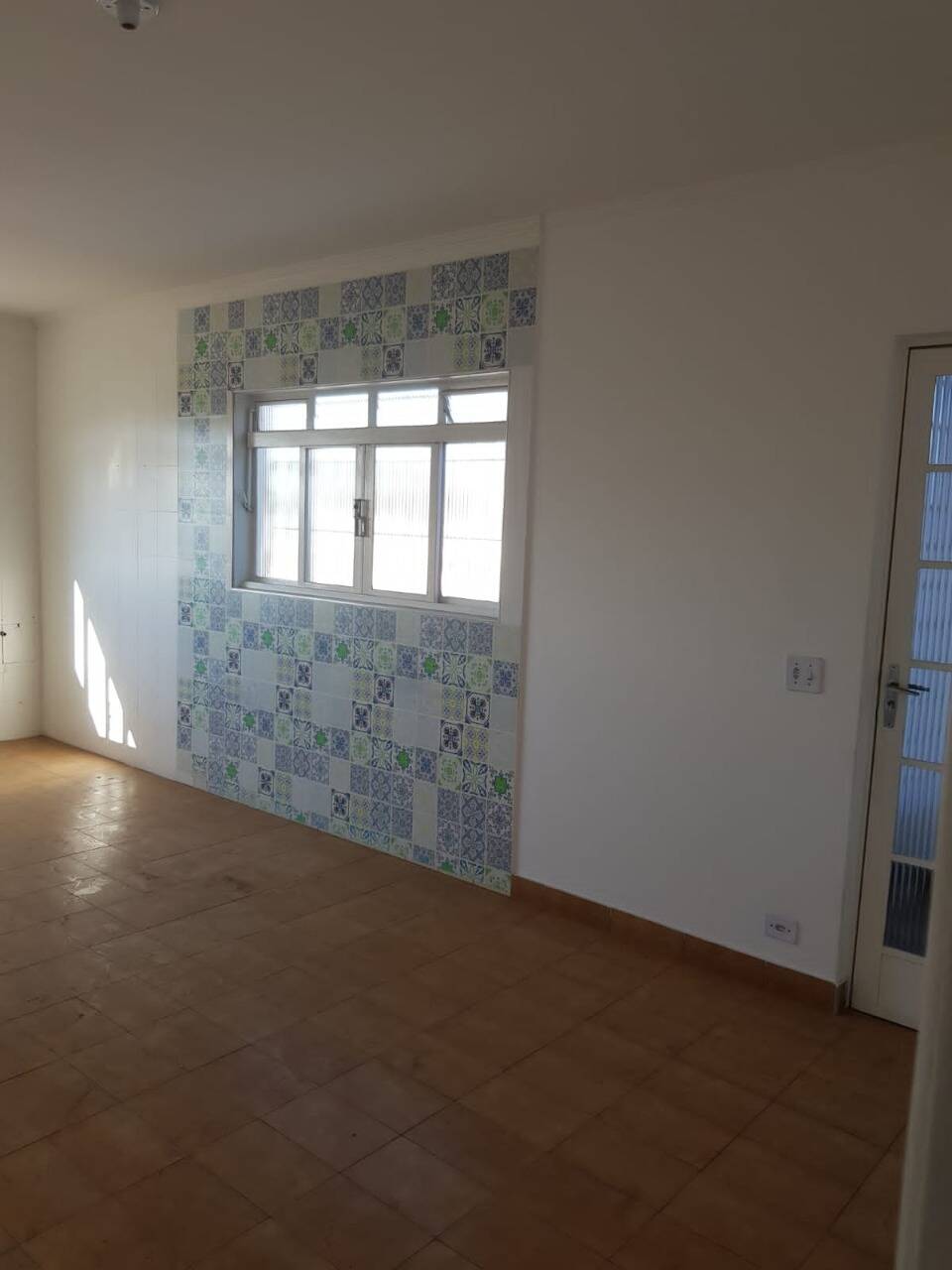 Casa para alugar com 3 quartos, 200m² - Foto 17