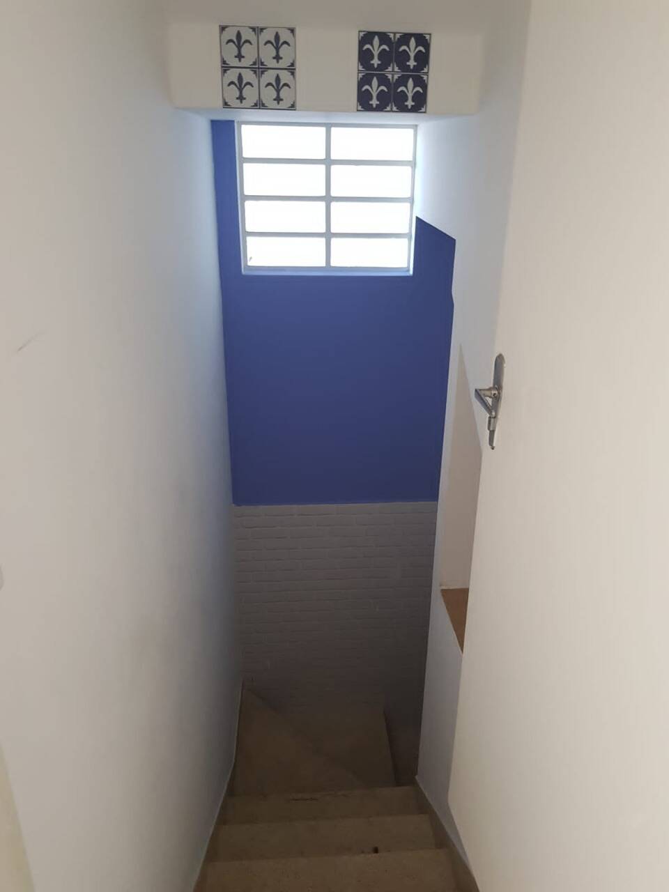 Casa para alugar com 3 quartos, 200m² - Foto 27