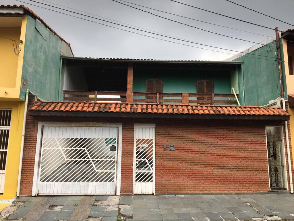 Casa à venda com 4 quartos, 260m² - Foto 2