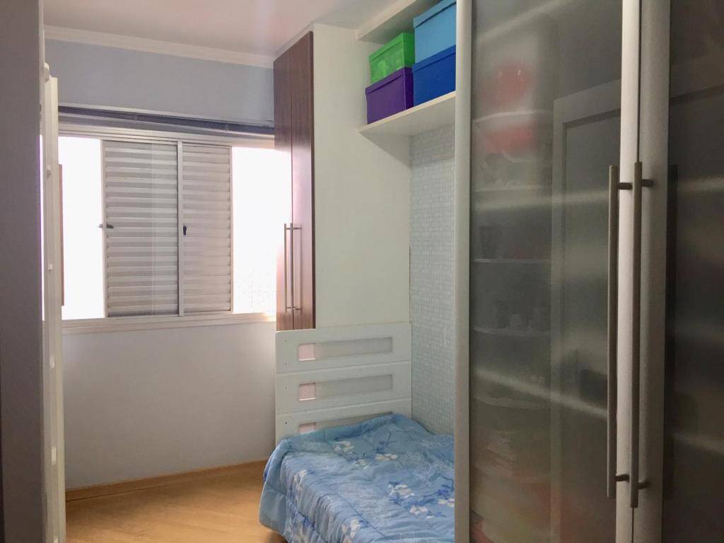 Apartamento à venda com 2 quartos, 63m² - Foto 7