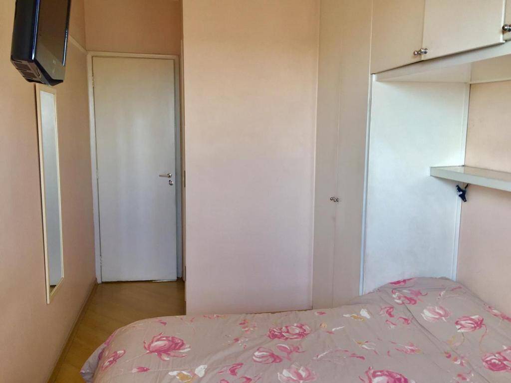 Apartamento à venda com 2 quartos, 63m² - Foto 11