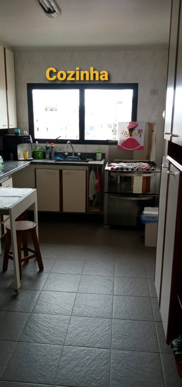 Apartamento à venda com 3 quartos, 144m² - Foto 15