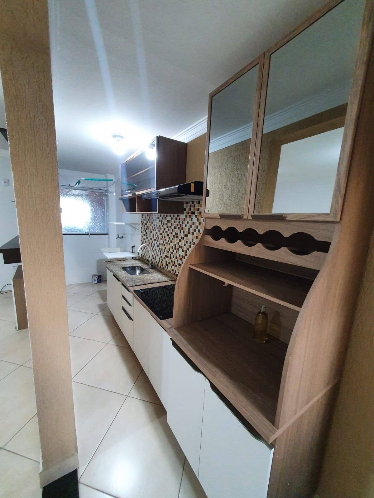 Apartamento à venda com 2 quartos, 65m² - Foto 2