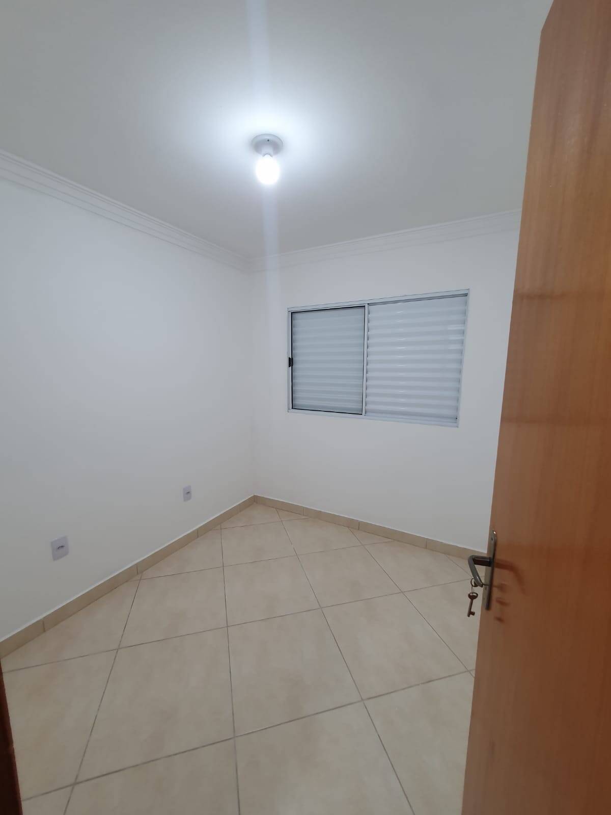 Apartamento à venda com 2 quartos, 65m² - Foto 10