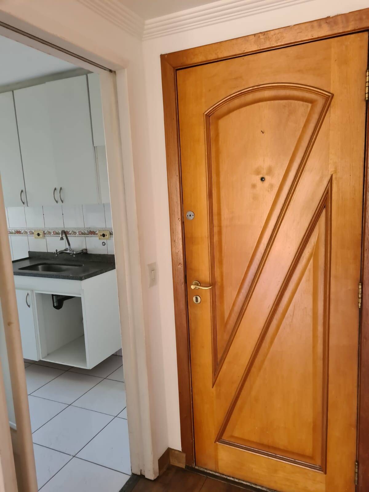 Apartamento para alugar com 2 quartos, 90m² - Foto 7