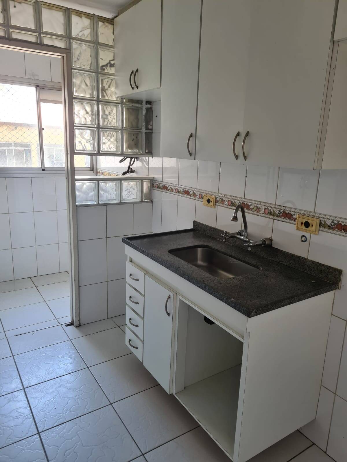 Apartamento para alugar com 2 quartos, 90m² - Foto 16