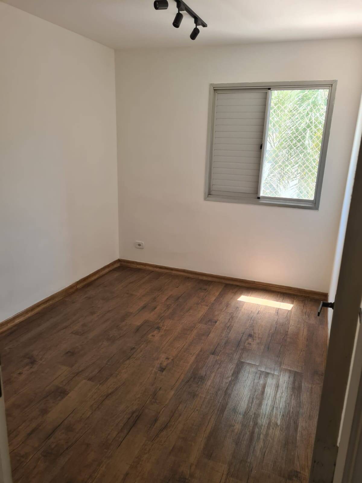 Apartamento para alugar com 2 quartos, 90m² - Foto 23