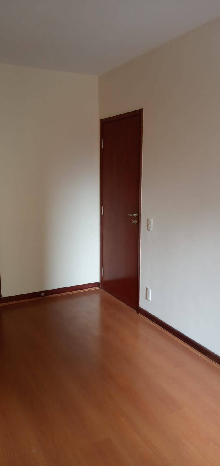 Apartamento para alugar com 2 quartos, 65m² - Foto 13