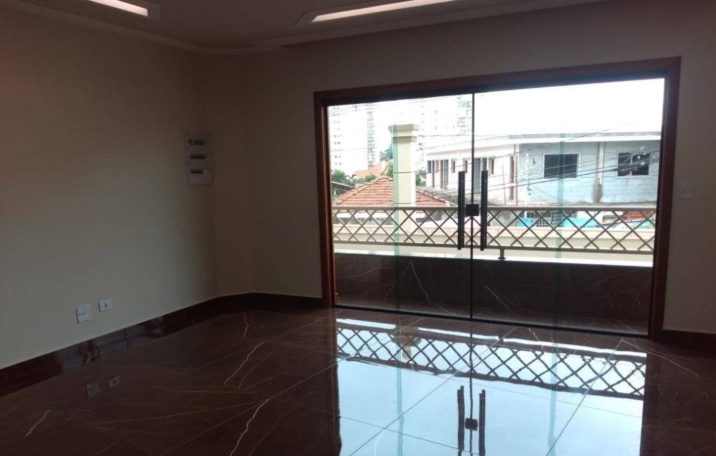 Sobrado à venda com 3 quartos, 170m² - Foto 1