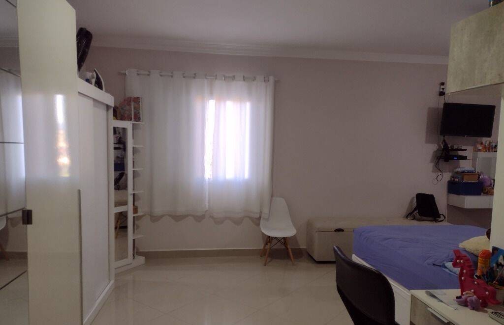 Casa à venda com 3 quartos, 195m² - Foto 14